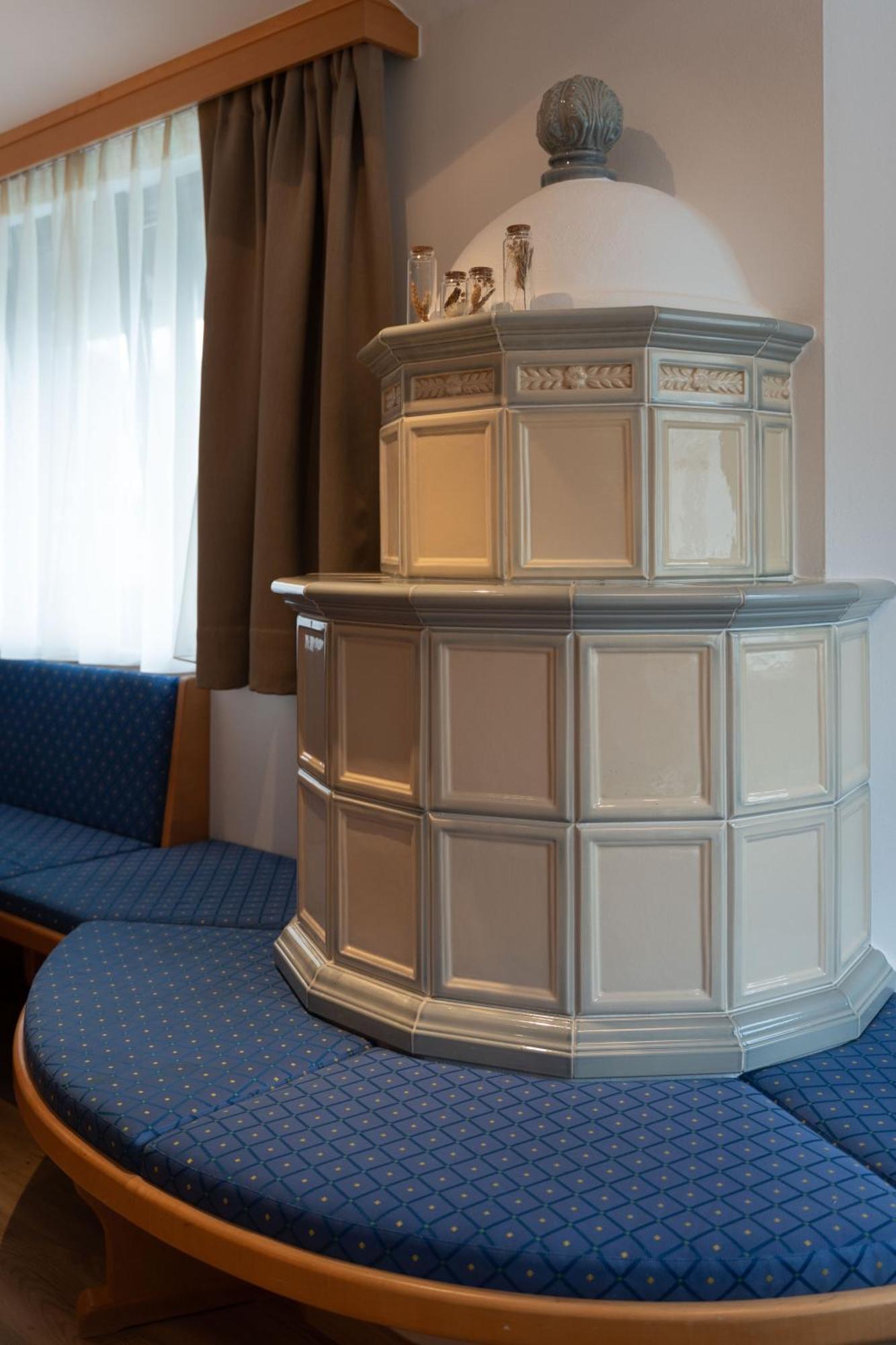 Der Alpenhof Hotel