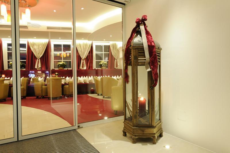 Hotel Der Alpenhof 3*